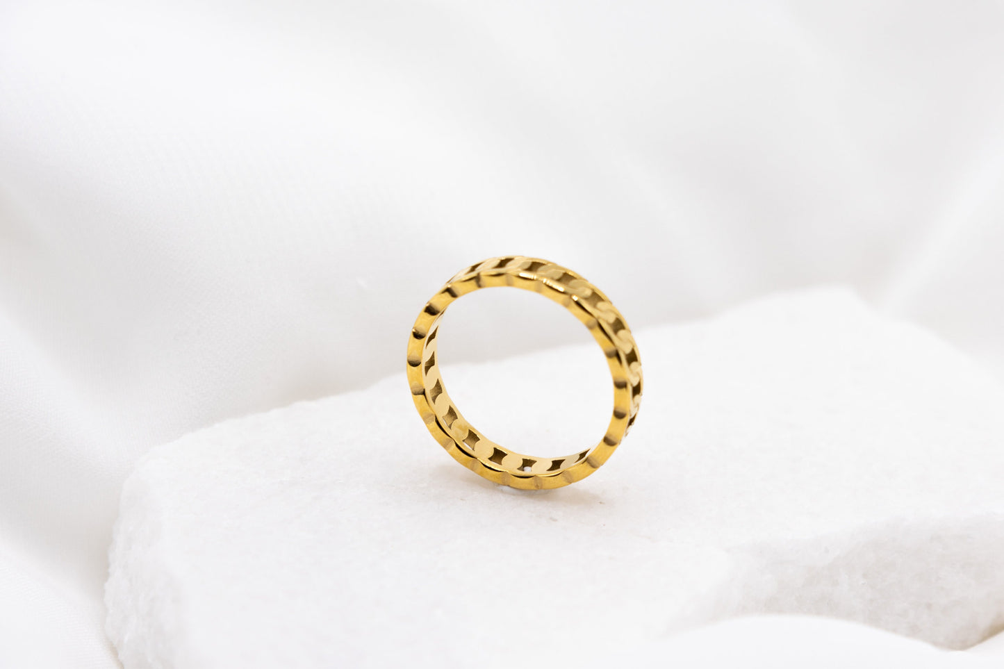 3mm Thick Gold Chain Ring on a White Background